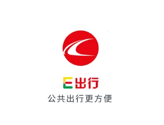 ����E����