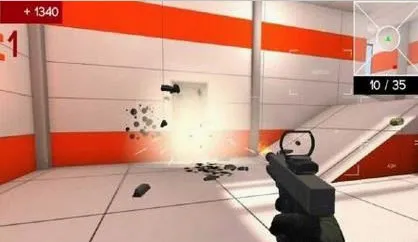 ROBOTS���ʷ�(�����ս��Ϸ)v1.3.1 �ٷ�����